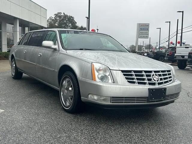 2008 Cadillac DTS Standard