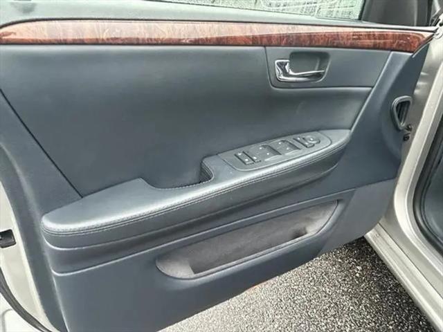 2008 Cadillac DTS Standard