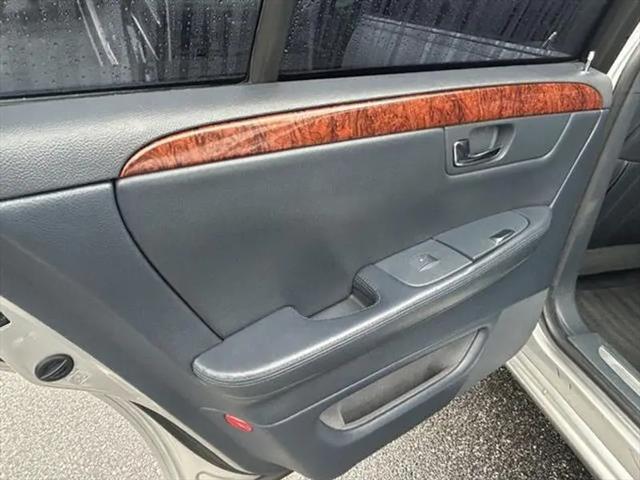 2008 Cadillac DTS Standard