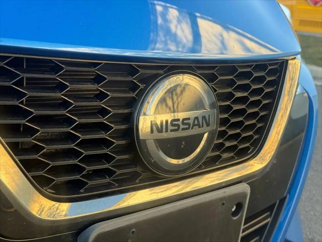 2020 Nissan Versa SR Xtronic CVT
