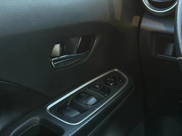 2020 Nissan Versa SR Xtronic CVT