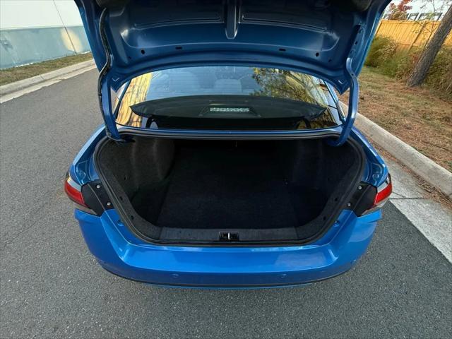 2020 Nissan Versa SR Xtronic CVT