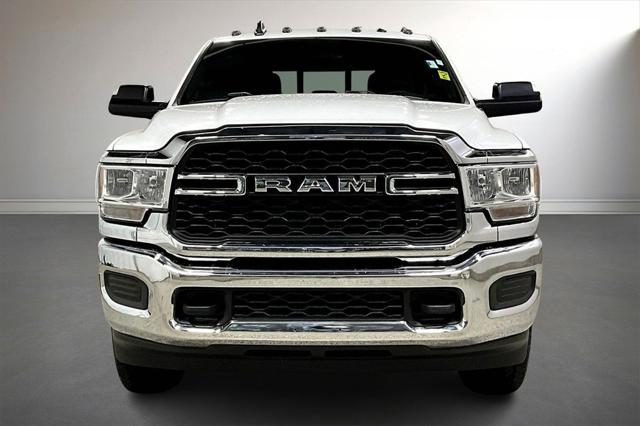 2022 RAM 2500 Tradesman Crew Cab 4x4 64 Box 2022 RAM 2500 Tradesman Crew Cab 4x4 64 Box
