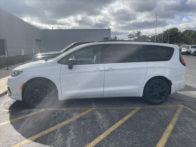 2024 Chrysler Pacifica Touring L 2024 Chrysler Pacifica Touring L