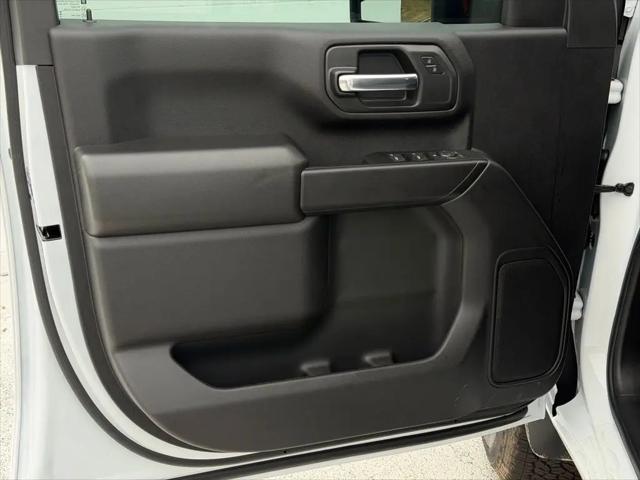 2026 Chevrolet Silverado 2500HD Double Cab, Standard Bed, Custom, 4WD