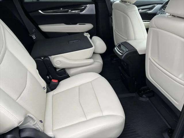 2023 Cadillac XT6 Sport
