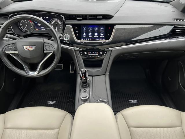 2023 Cadillac XT6 Sport