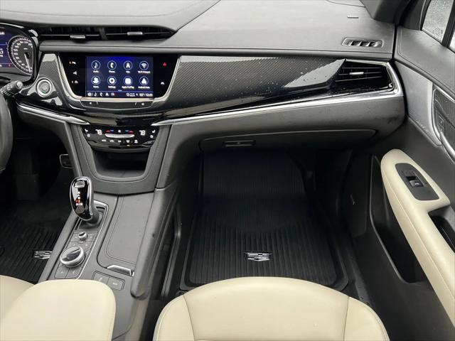 2023 Cadillac XT6 Sport