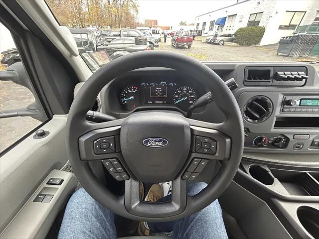 2026 Ford E-350 Cutaway E-Series Cutaway
