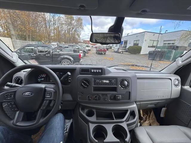 2026 Ford E-350 Cutaway E-Series Cutaway