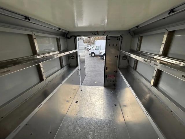 2026 Ford E-350 Cutaway E-Series Cutaway