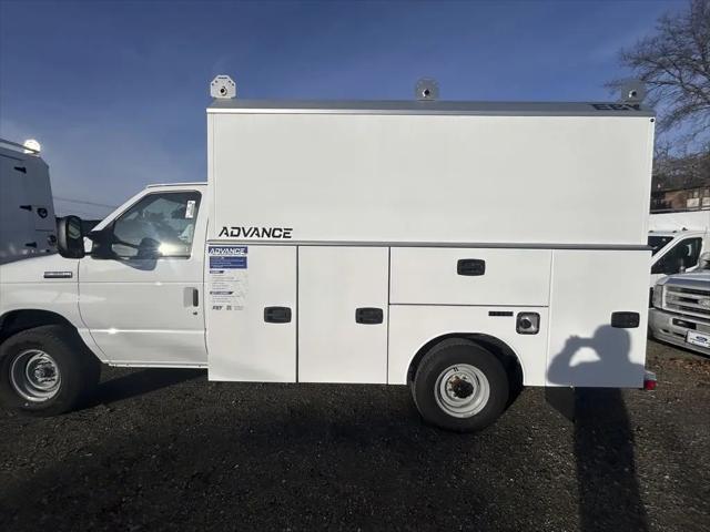 2026 Ford E-350 Cutaway E-Series Cutaway