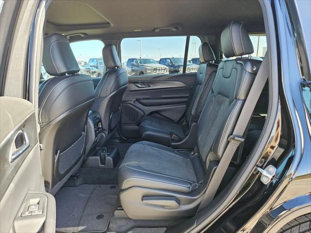 2025 Jeep Grand Cherokee L Altitude X 4x4