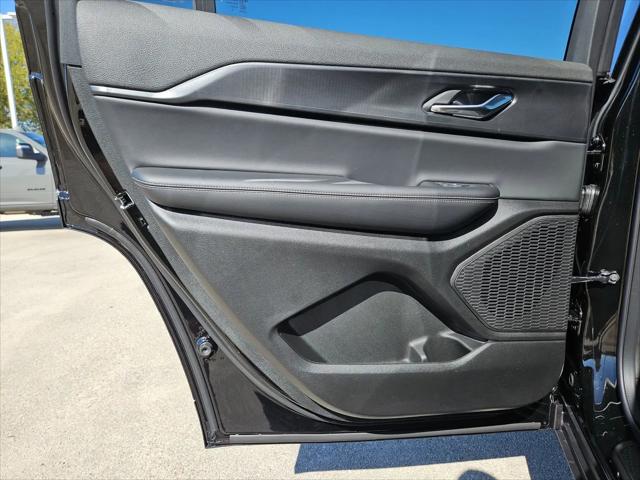 2025 Jeep Grand Cherokee L Altitude X 4x4