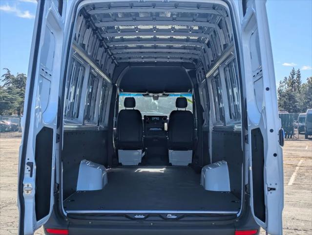 2024 Mercedes-Benz Sprinter 3500 High Roof 4-Cyl Diesel HO