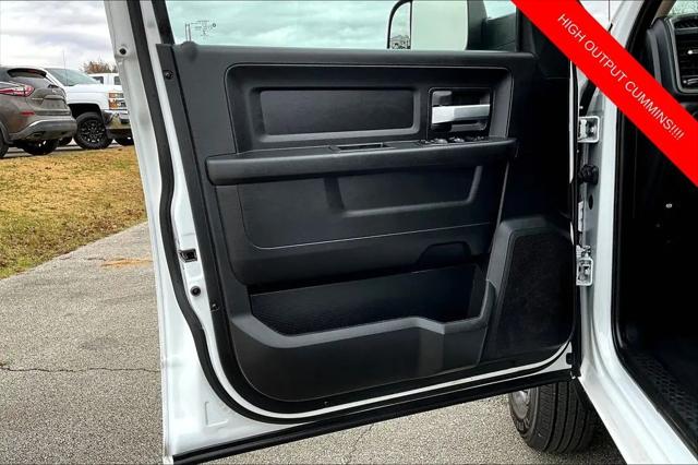 2019 Ram 3500 Tradesman Crew Cab 4x4 8' Box
