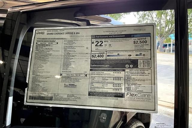 2025 Jeep Grand Cherokee Laredo X 4x4