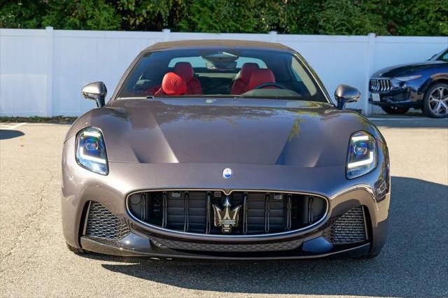 2026 Maserati GranCabrio Standard