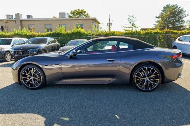 2026 Maserati GranCabrio Standard