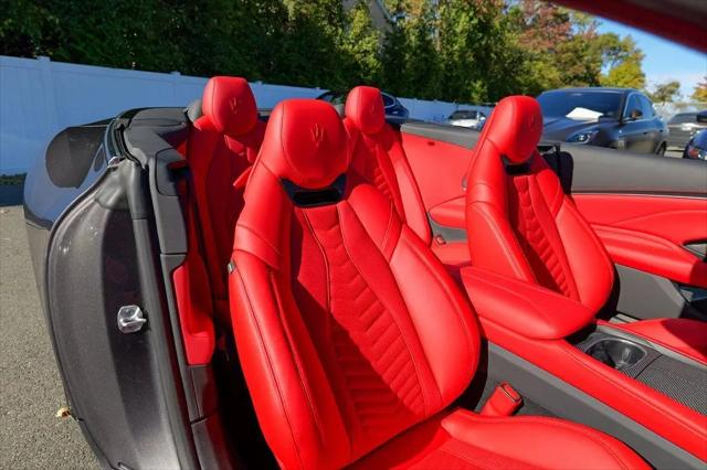 2026 Maserati GranCabrio Standard