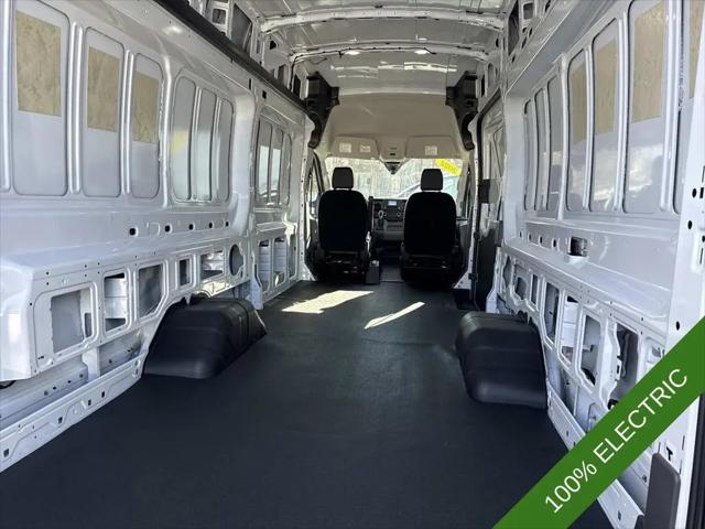 2022 Ford Transit Cargo Van T-350 HD