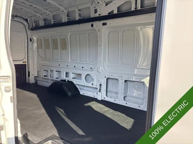 2022 Ford Transit Cargo Van T-350 HD