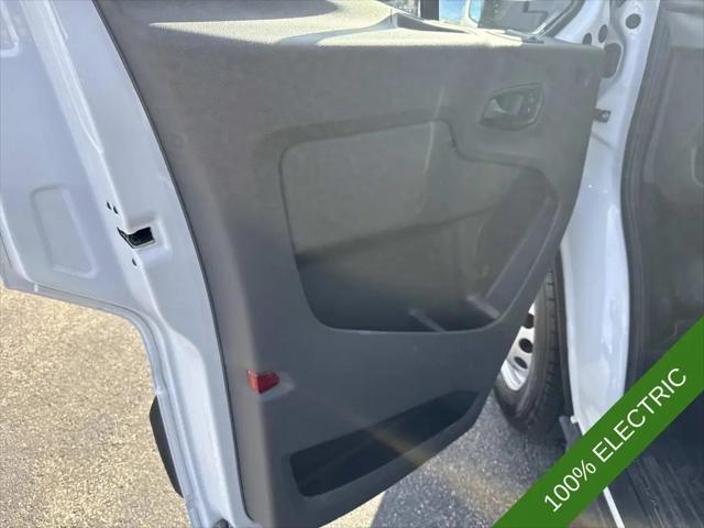 2022 Ford Transit Cargo Van T-350 HD