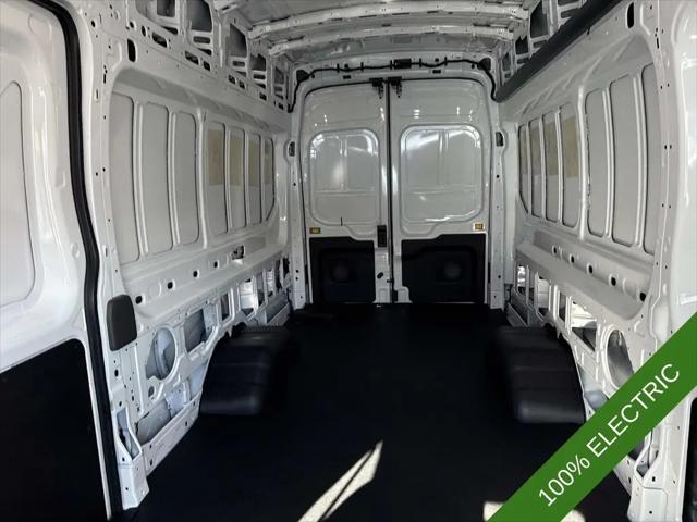 2022 Ford Transit Cargo Van T-350 HD