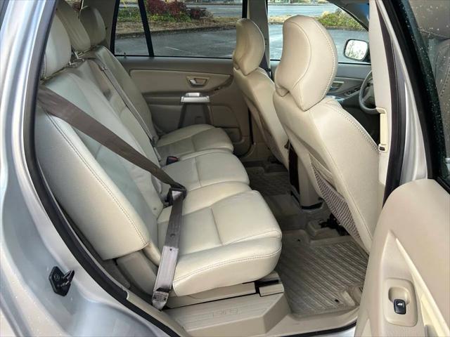 2004 Volvo XC90 T6