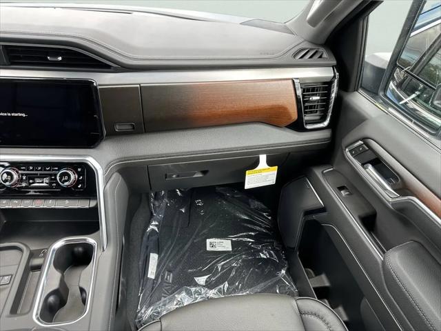 2026 GMC Sierra 2500HD Crew Cab, Standard Bed, Denali, 4WD