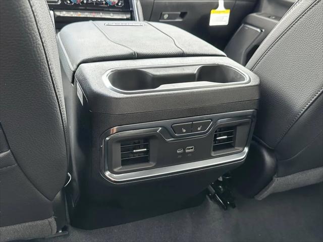 2026 GMC Sierra 2500HD Crew Cab, Standard Bed, Denali, 4WD