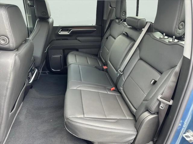 2026 GMC Sierra 2500HD Crew Cab, Standard Bed, Denali, 4WD