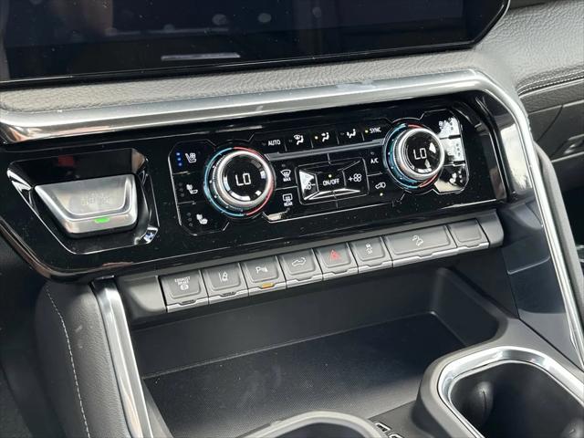 2026 GMC Sierra 2500HD Crew Cab, Standard Bed, Denali, 4WD
