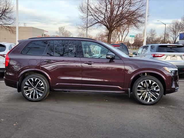 2026 Volvo XC90 Ultra Dark Theme, B6 AWD Gas (mild hybrid), Gasoline, 7 Seats