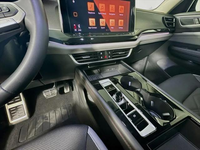 2026 Volkswagen Atlas Peak Edition