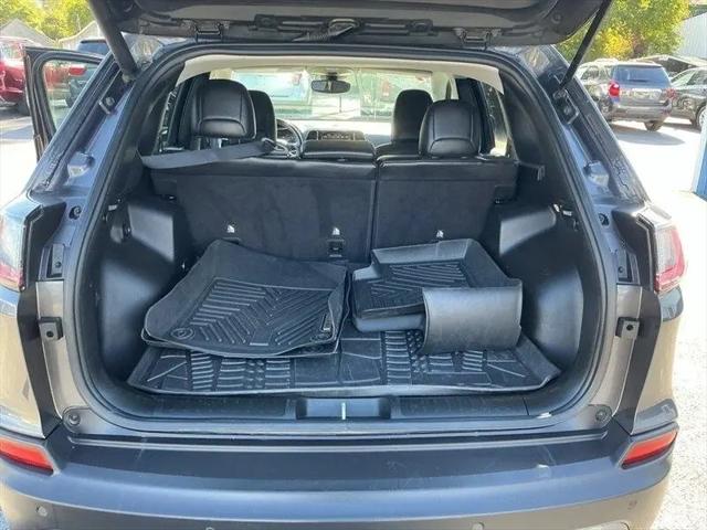 2019 Jeep Cherokee Limited FWD