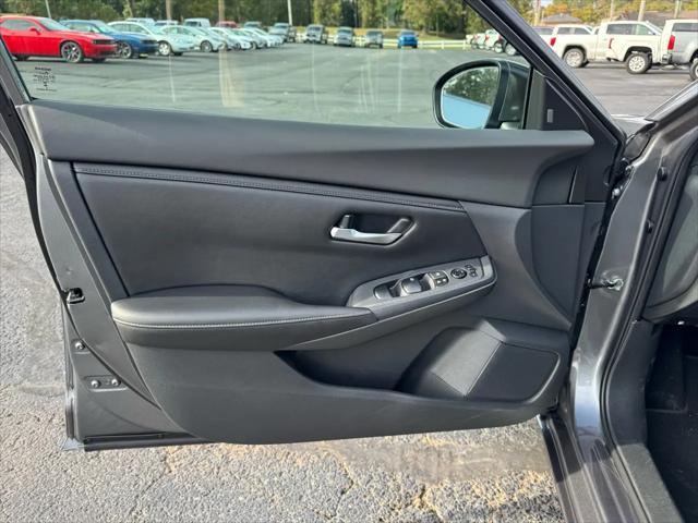 2023 Nissan Sentra SV Xtronic CVT