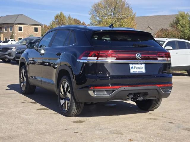 2026 Volkswagen Atlas Cross Sport SE with Technology