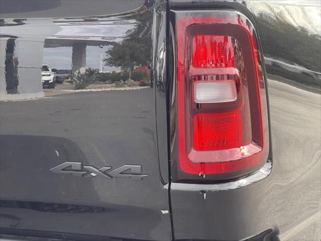 2026 Ram 1500 Tradesman Crew Cab 4x4 5'7" Box