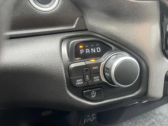 2026 Ram 1500 Tradesman Crew Cab 4x4 5'7" Box