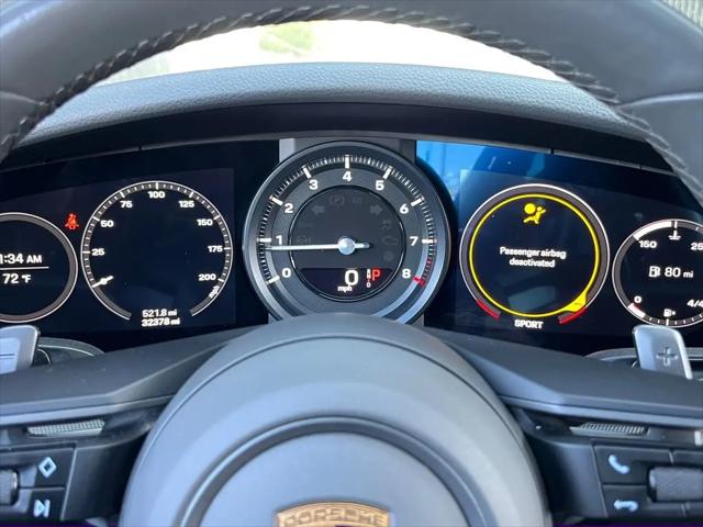 2021 Porsche 911 Carrera 4 Cabriolet