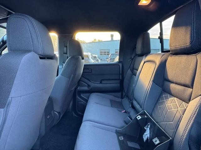 2026 Nissan Frontier Crew Cab SV 4x4