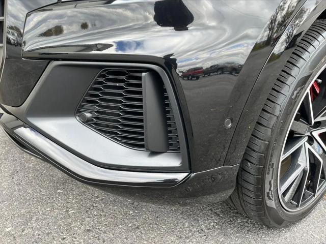 2022 Audi Q8 Premium Plus 55 TFSI quattro Tiptronic