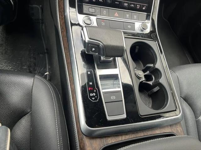 2022 Audi Q8 Premium Plus 55 TFSI quattro Tiptronic