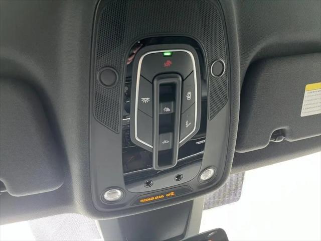 2022 Audi Q8 Premium Plus 55 TFSI quattro Tiptronic