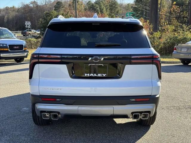 2026 Chevrolet Traverse FWD LT