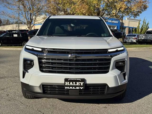 2026 Chevrolet Traverse FWD LT
