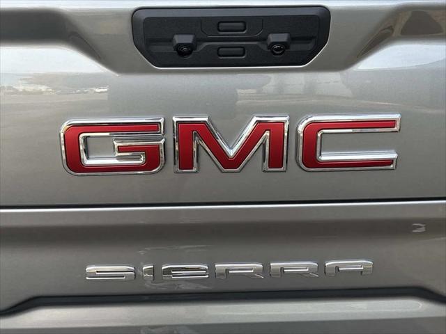 2026 GMC Sierra 1500 Crew Cab, Short Bed, SLT, 4WD
