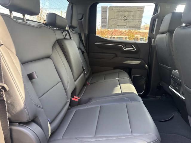2026 GMC Sierra 1500 Crew Cab, Short Bed, SLT, 4WD