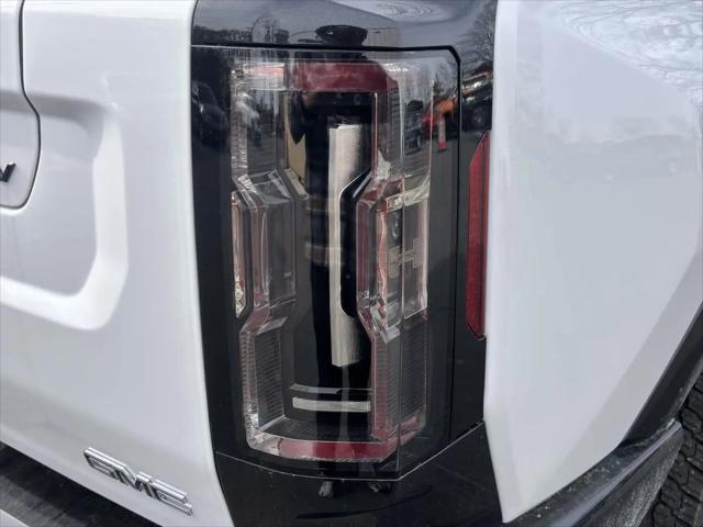 2026 GMC HUMMER EV 2X 4WD